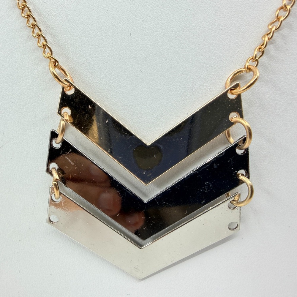 VTG Retro Tri-Tone Chevron Necklace Gold & Silver Tone Gunmetal Geometric Bib